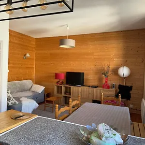 7 Avenue Docteur Gomma Ax-les-Thermes
